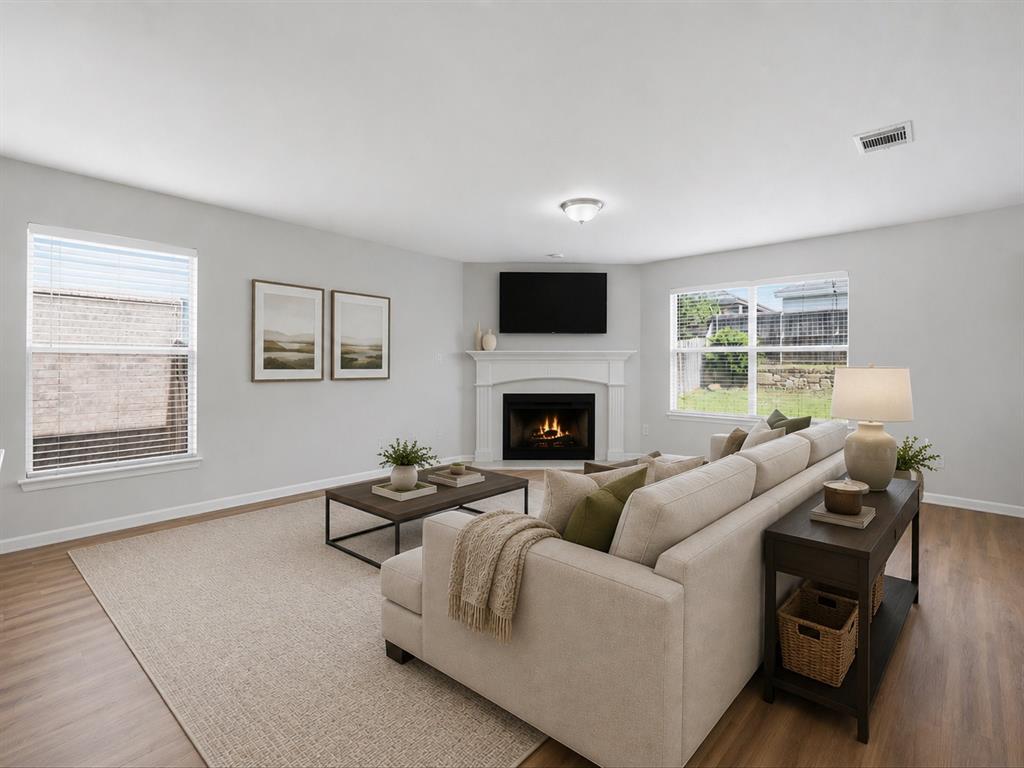 2021 Laughlin Road Property Photo 8