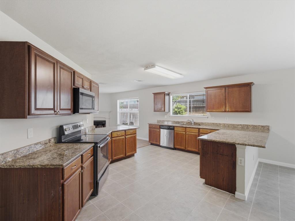 2021 Laughlin Road Property Photo 12
