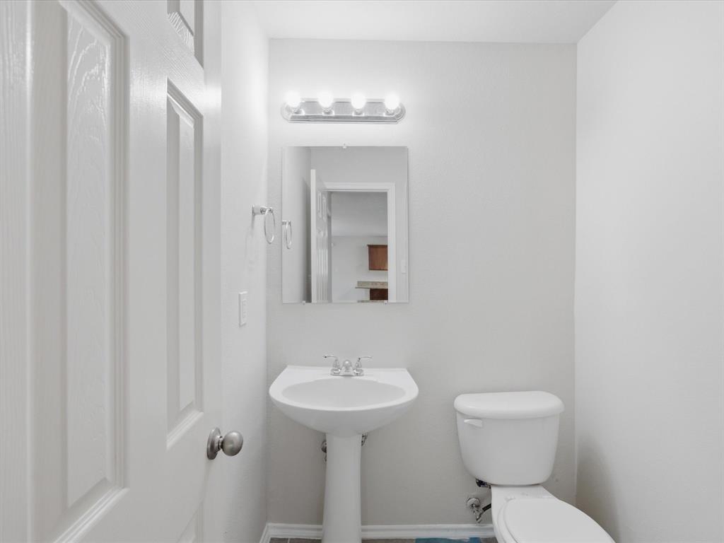 2021 Laughlin Road Property Photo 16