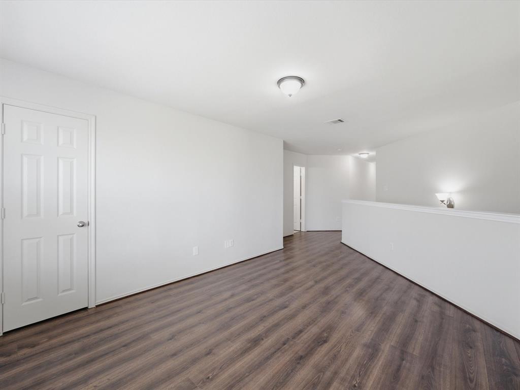 2021 Laughlin Road Property Photo 26