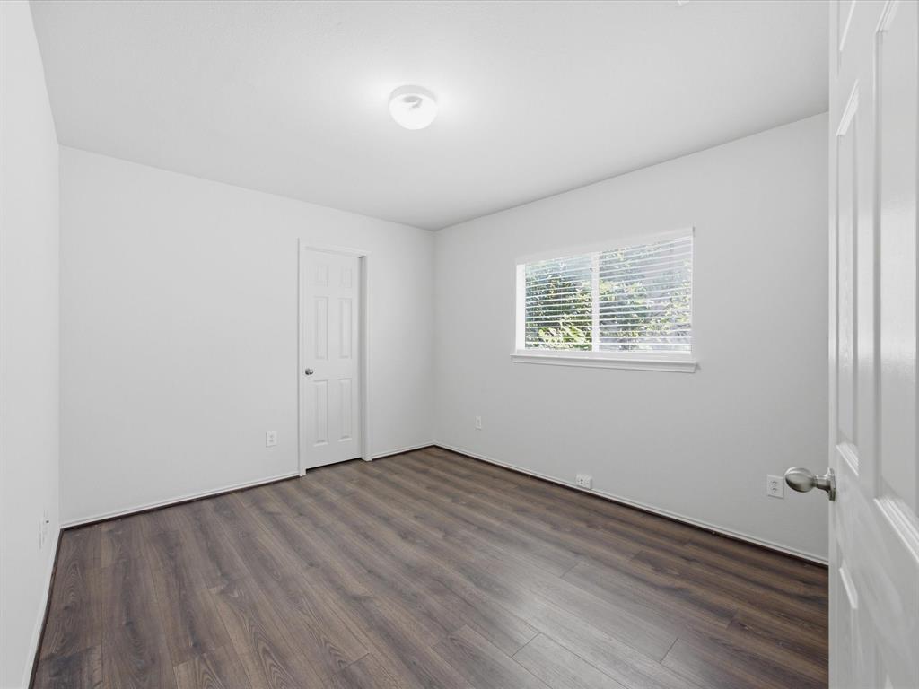 2021 Laughlin Road Property Photo 38