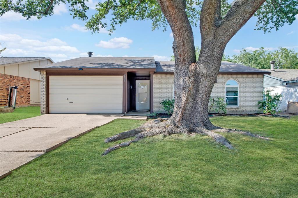 555 Hawthorne Drive Property Photo 37