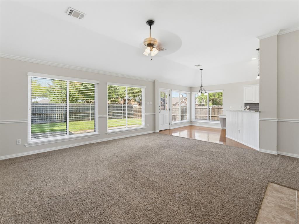 637 Cedarwood Drive Property Photo 9