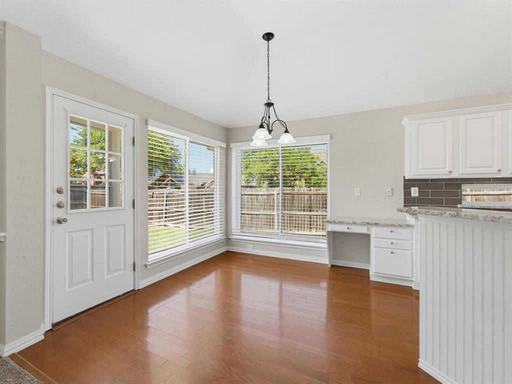 637 Cedarwood Drive Property Photo 12