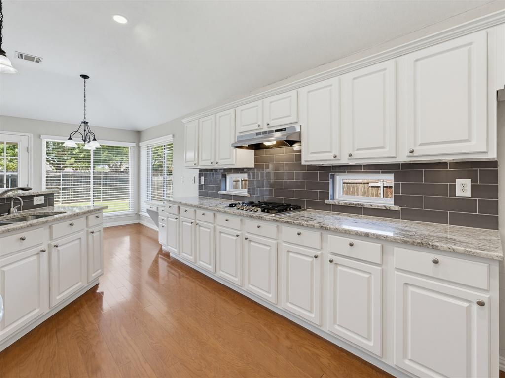 637 Cedarwood Drive Property Photo 15