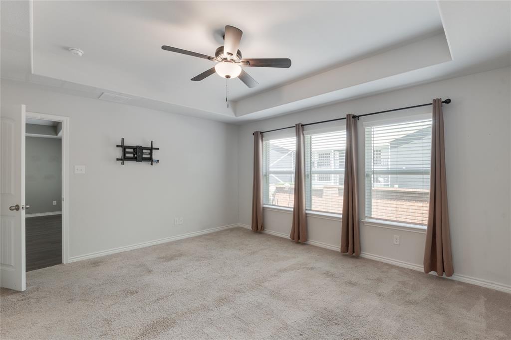 1429 Tall Pine Way Property Photo 13