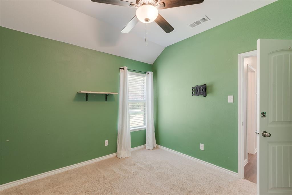 1429 Tall Pine Way Property Photo 18