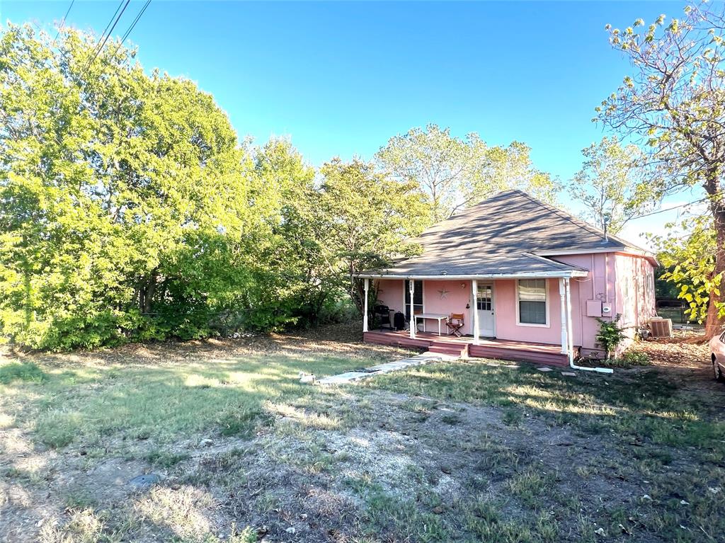 301 Dogwood Avenue Property Photo 1