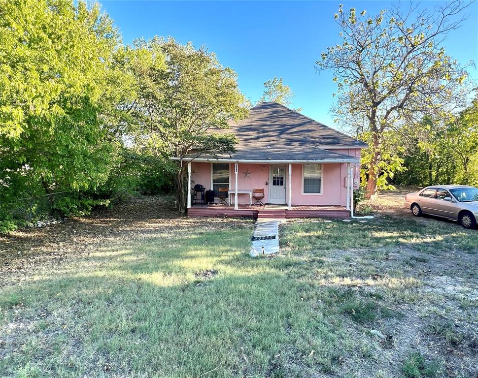 301 Dogwood Avenue Property Photo 4