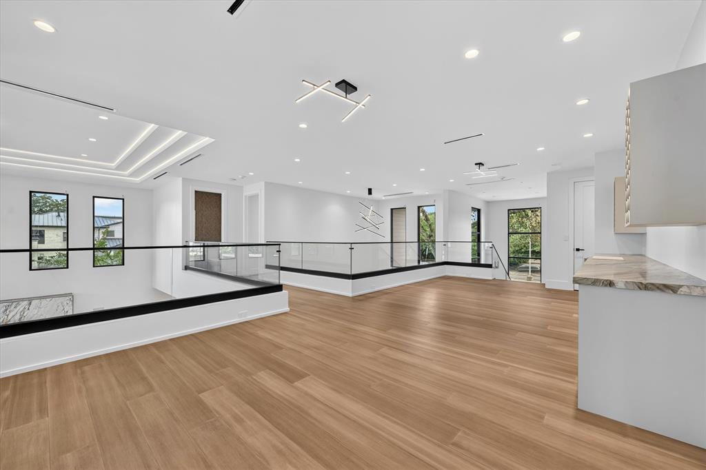 6466 Royal Lane Property Photo 26