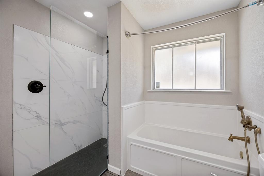 3716 Wood Rail Drive Property Photo 16