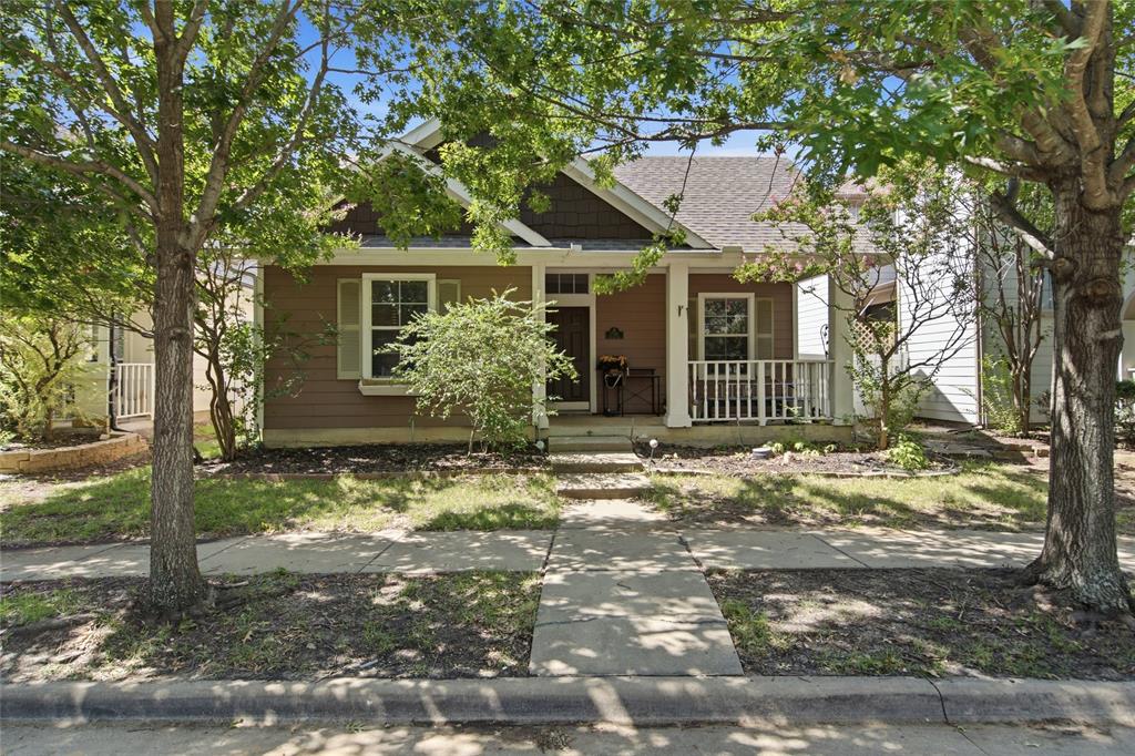 1728 Mercer Way Property Photo 1