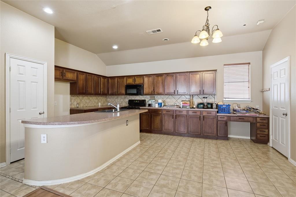 1728 Mercer Way Property Photo 23