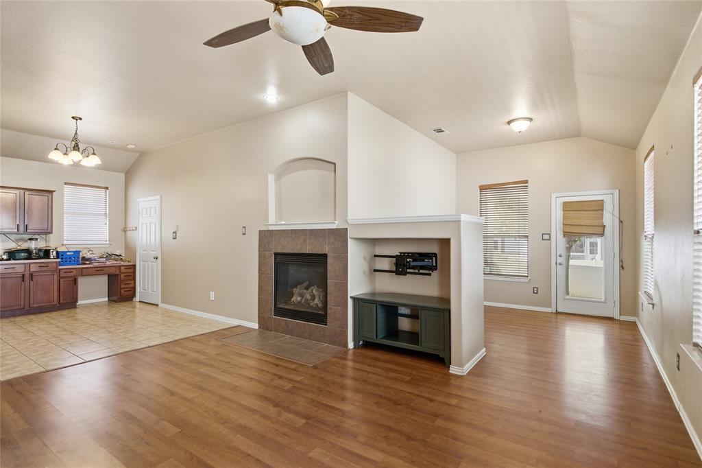 1728 Mercer Way Property Photo 25