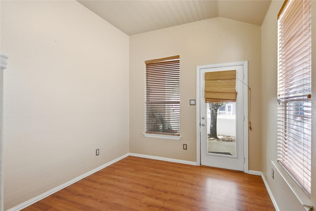 1728 Mercer Way Property Photo 26