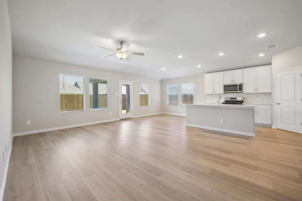 3402 Richmond Drive Property Photo 3