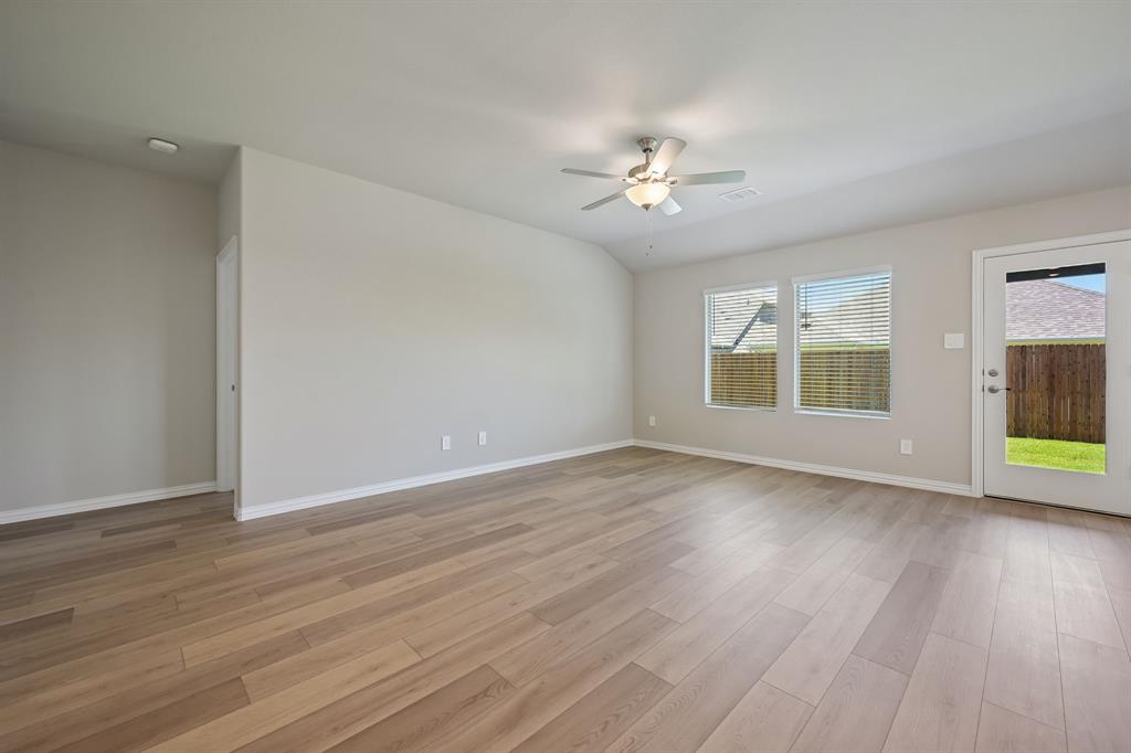 3402 Richmond Drive Property Photo 13