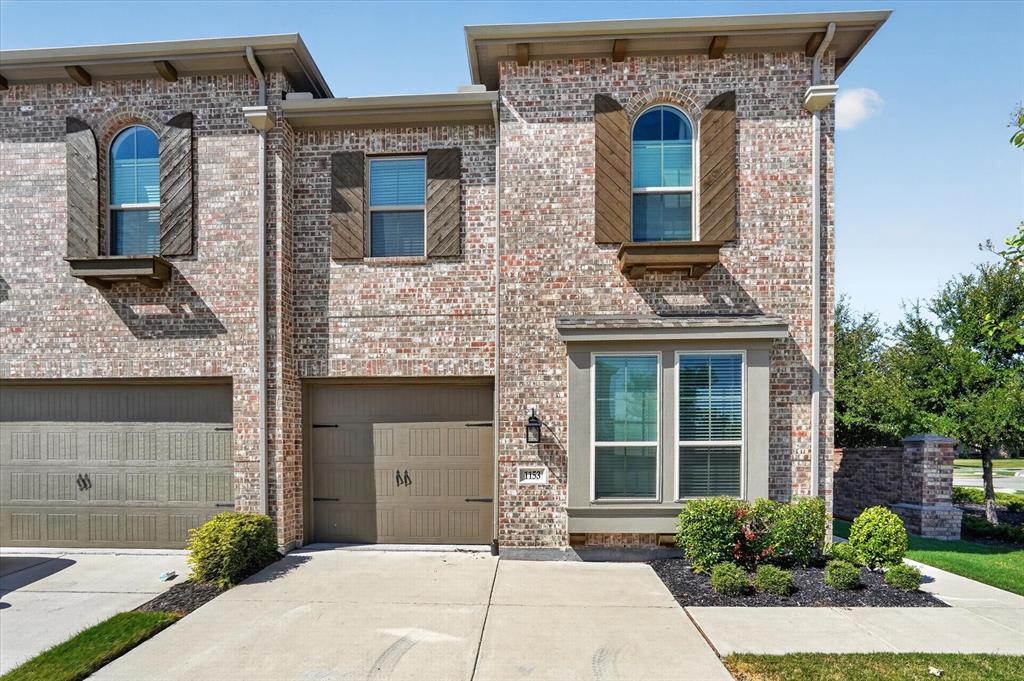 1153 Queensdown Way