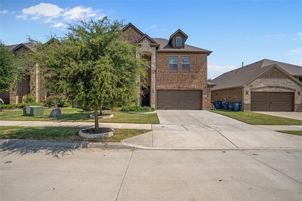14856 Gladstone Drive Property Photo 2