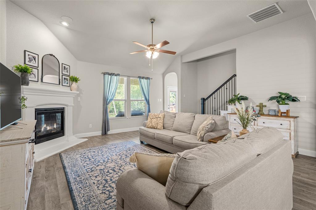 14856 Gladstone Drive Property Photo 13