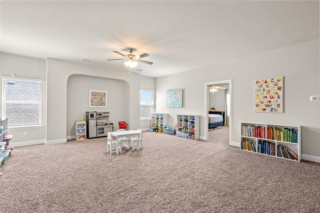14856 Gladstone Drive Property Photo 21