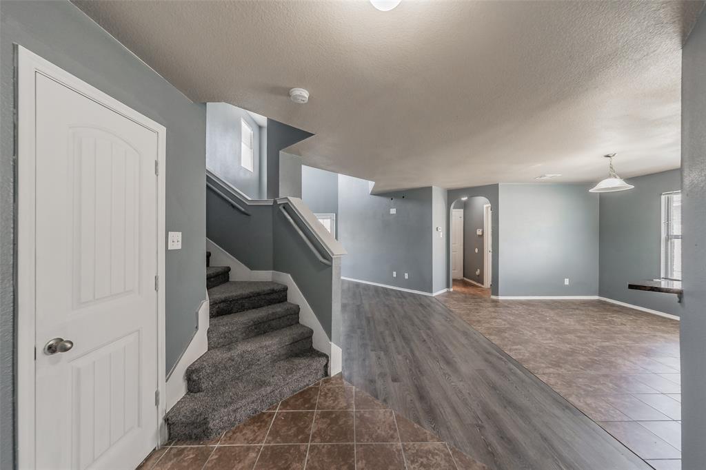 1758 Overlook Drive Property Photo 8