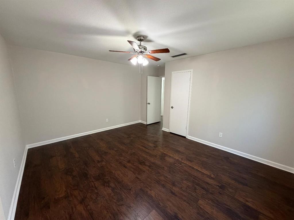 3109 Manchester Drive Property Photo 11