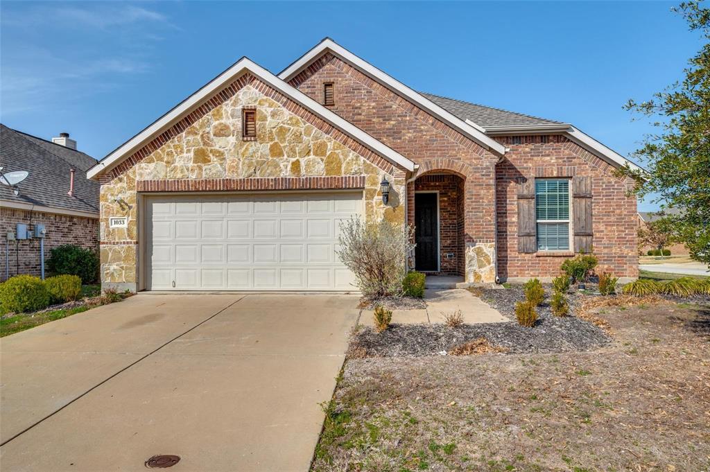 1033 Water Garden Circle Property Photo 1