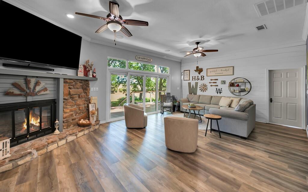 5819 Fm 56 Property Photo 10