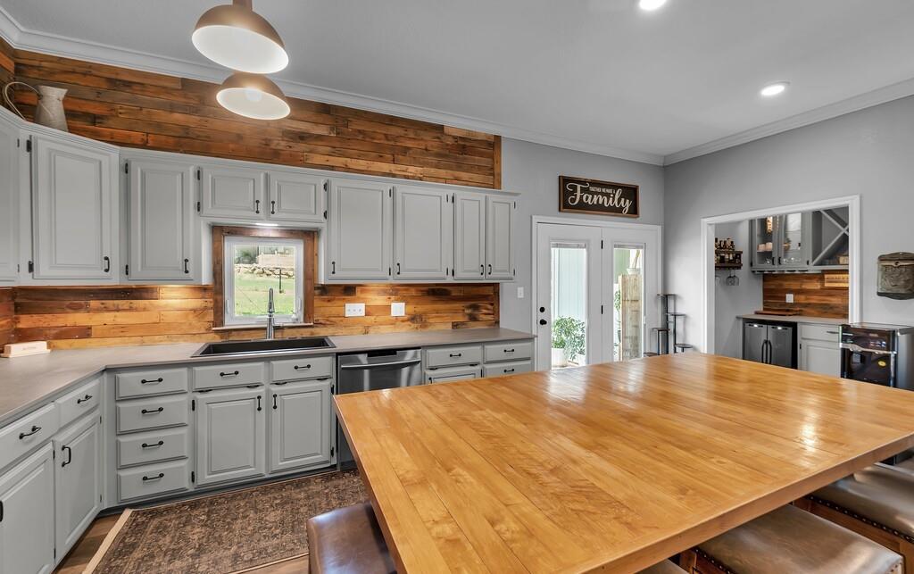 5819 Fm 56 Property Photo 16