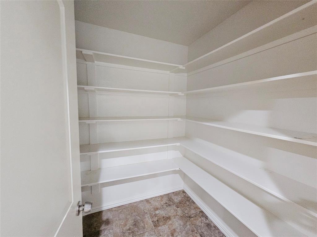 2117 Baltimore Drive Property Photo 11