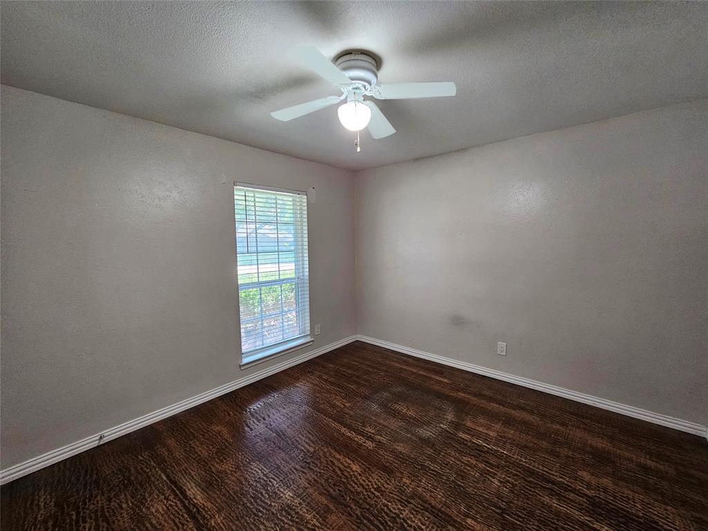 2117 Baltimore Drive Property Photo 17