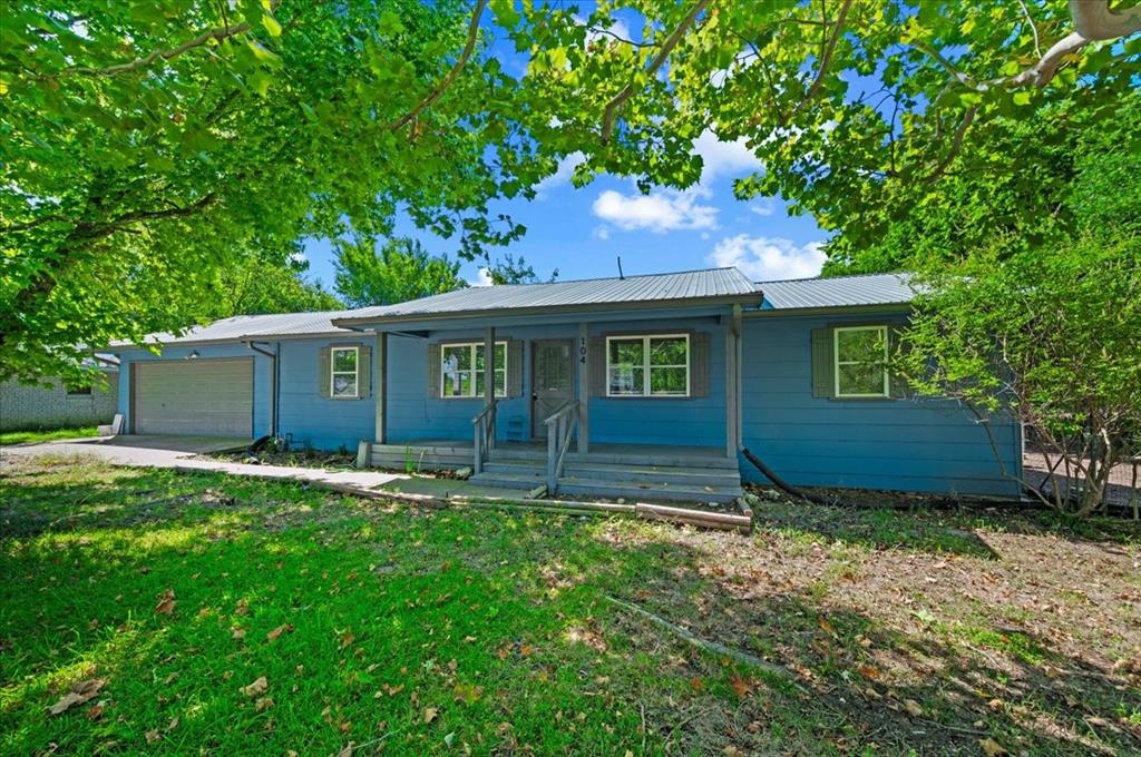 104 Parker Street Property Photo 1
