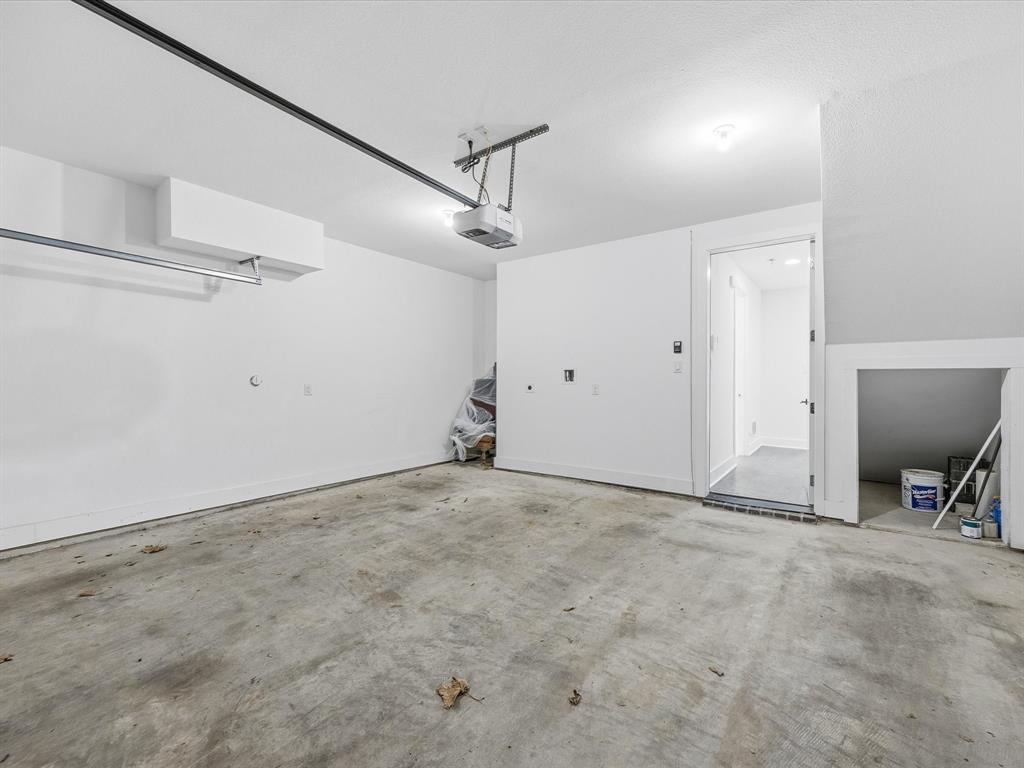 1920 Dowgate Court Property Photo 29