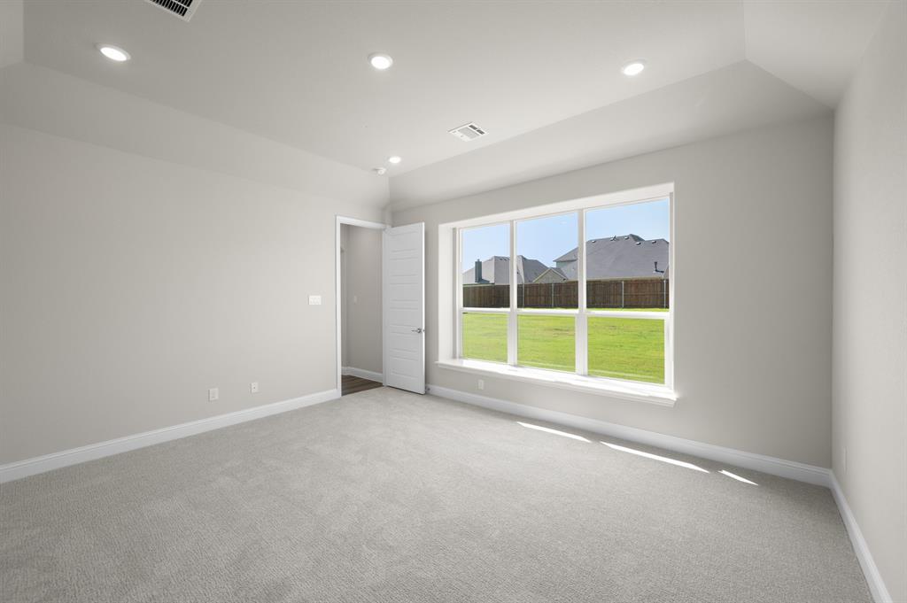 228 Mountain Laurel Drive Property Photo 12