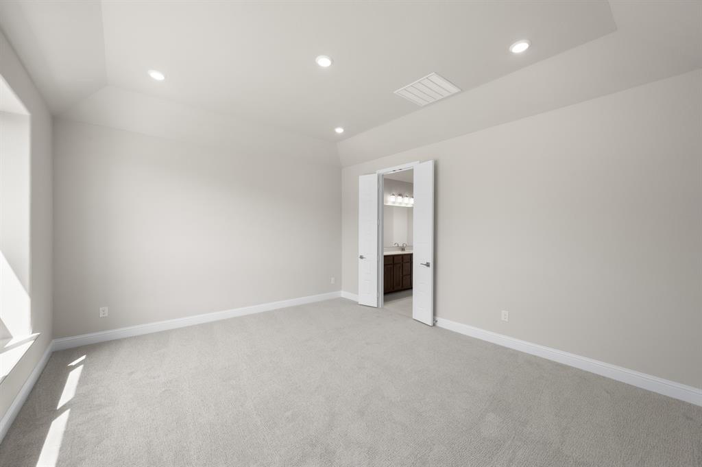 228 Mountain Laurel Drive Property Photo 13