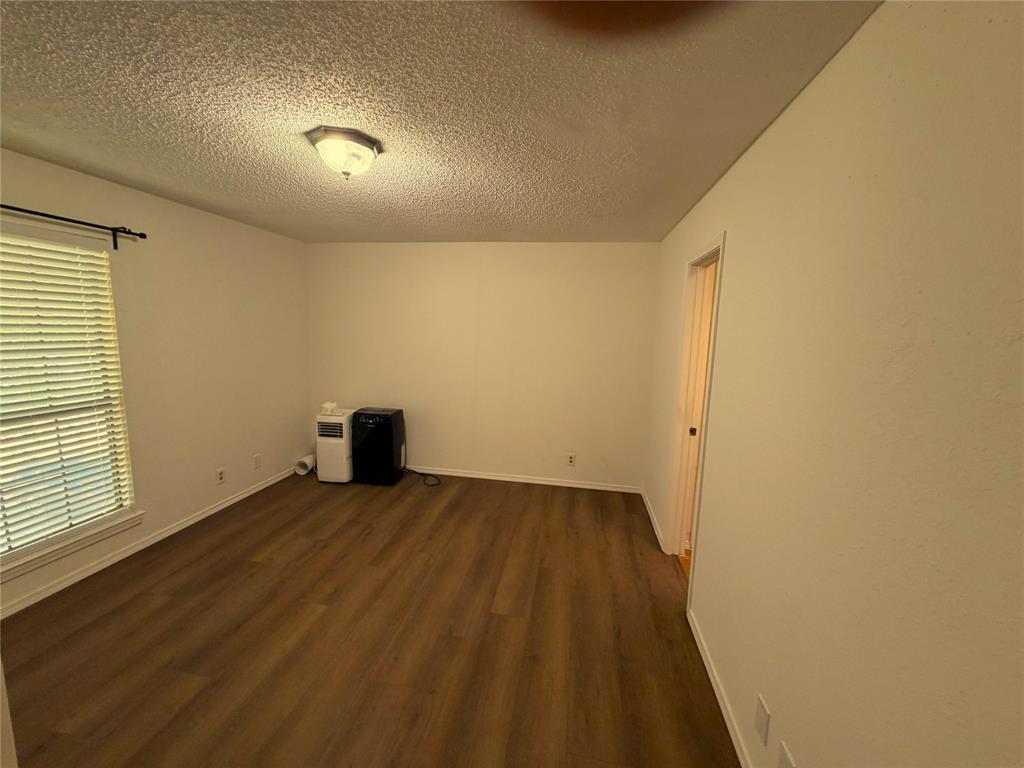 18240 Midway Road 206 Property Photo 10