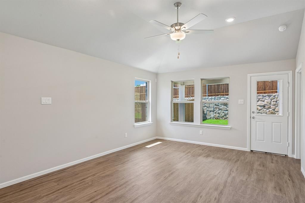 1270 Wild Cherry Way Property Photo 2