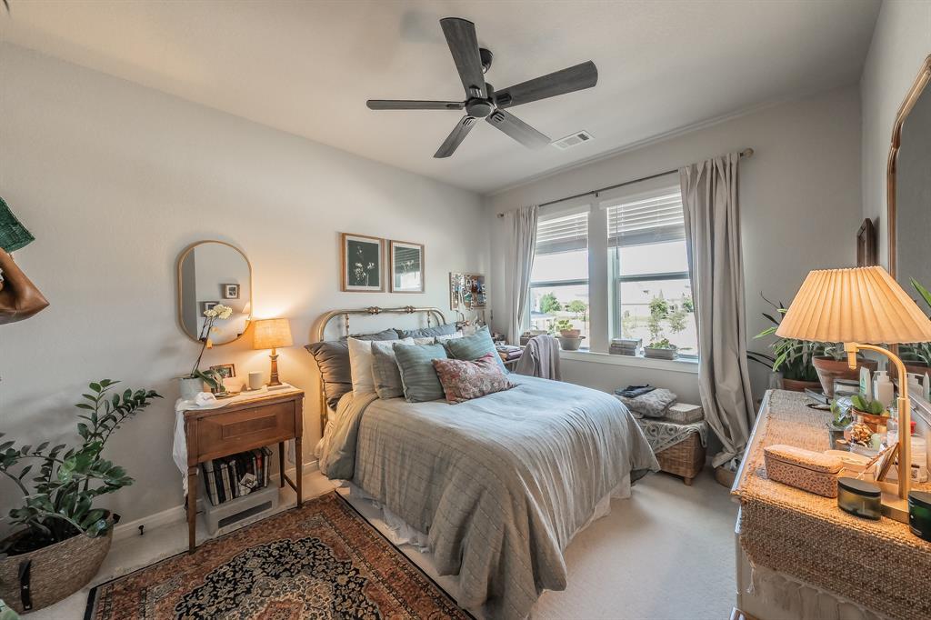 1401 Roundup Way Property Photo 20