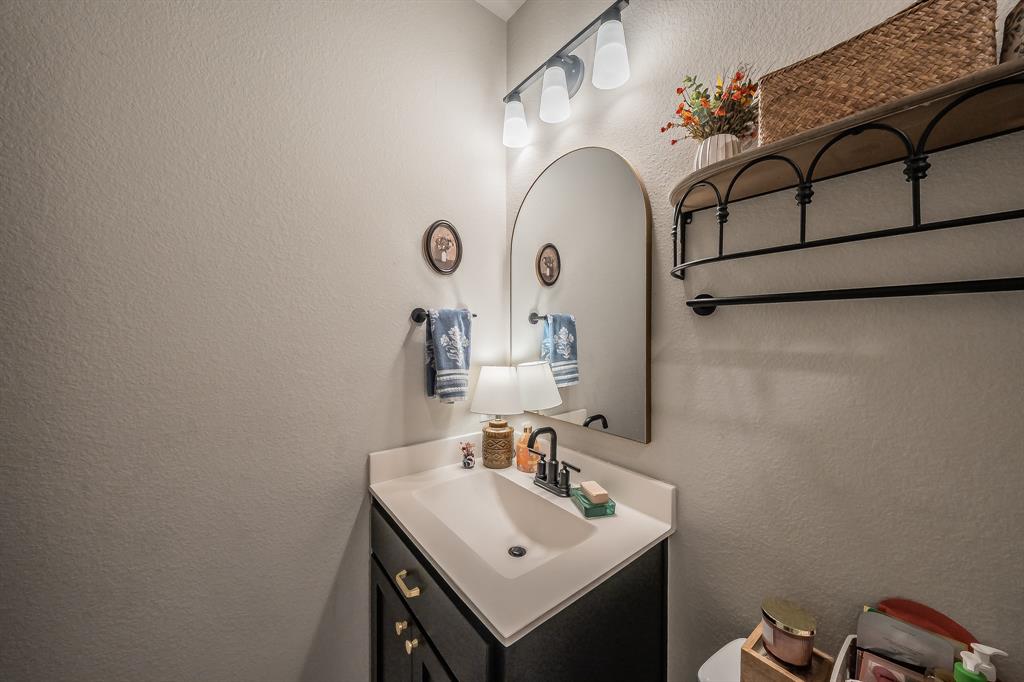 1401 Roundup Way Property Photo 24