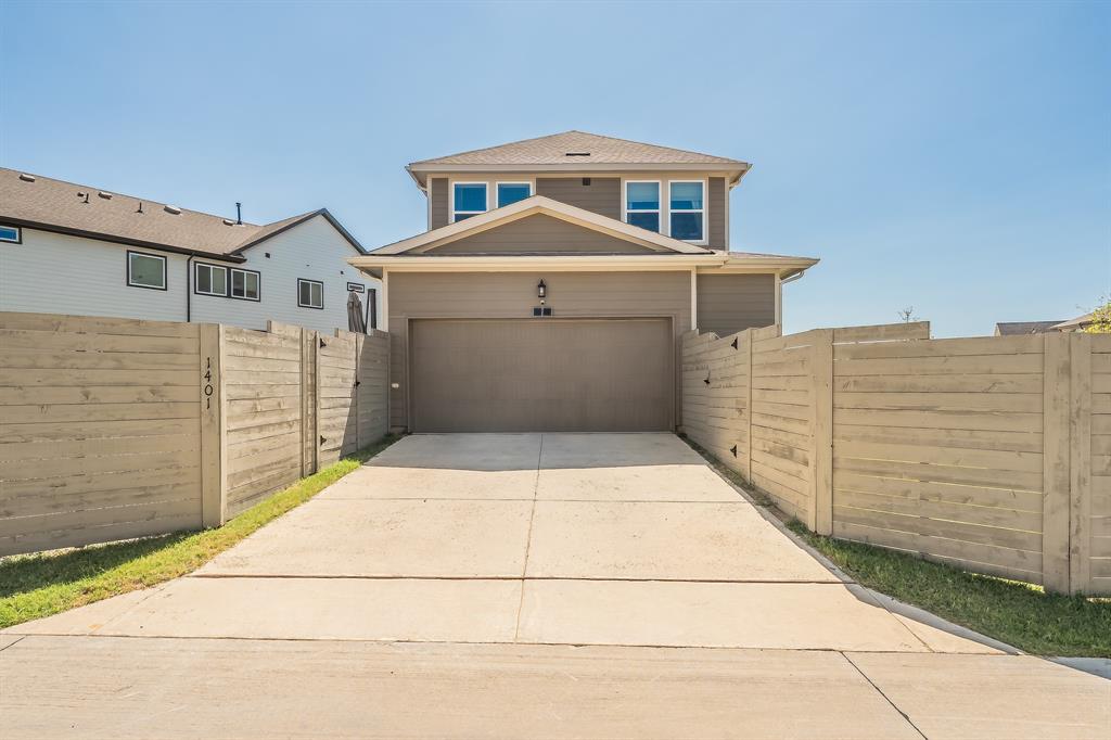 1401 Roundup Way Property Photo 29