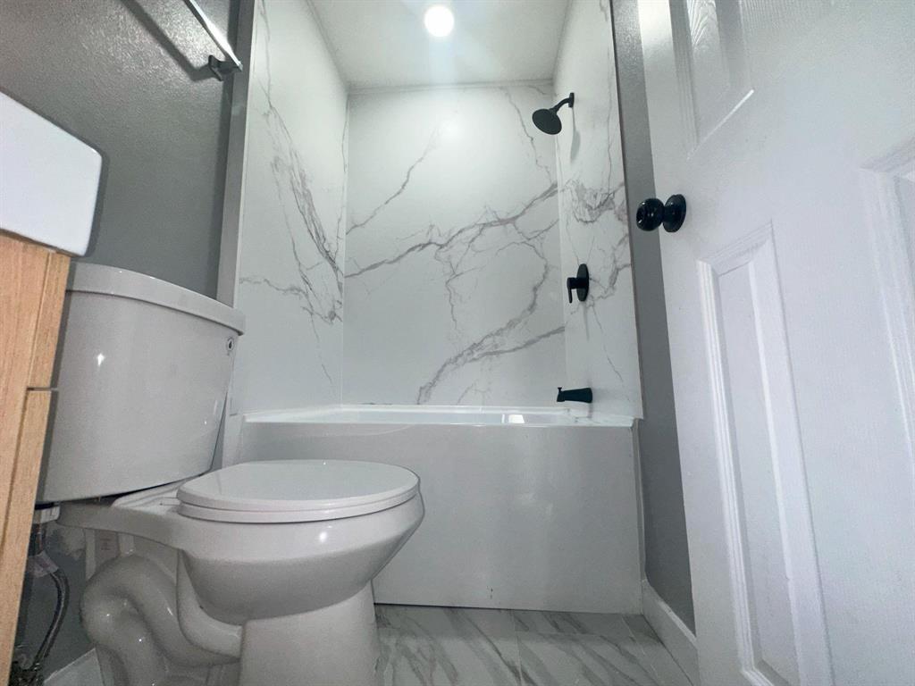 2710 Roberts Circle Property Photo 7