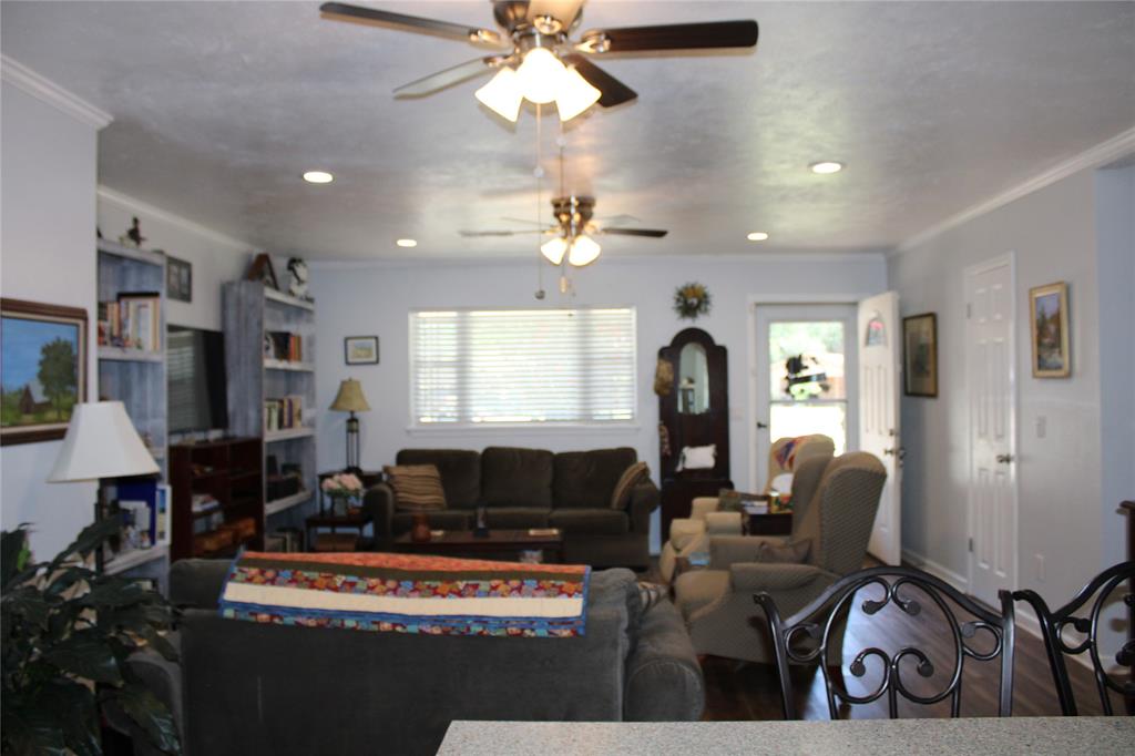 208 Park Dr Property Photo 13
