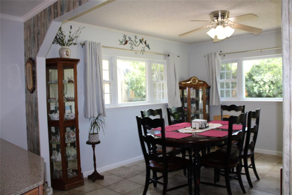 208 Park Dr Property Photo 17