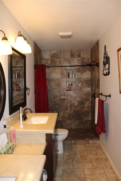 208 Park Dr Property Photo 24