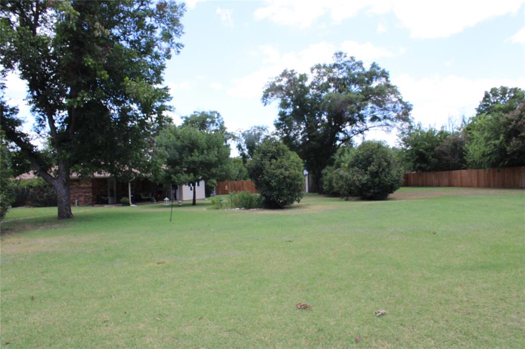 208 Park Dr Property Photo 38