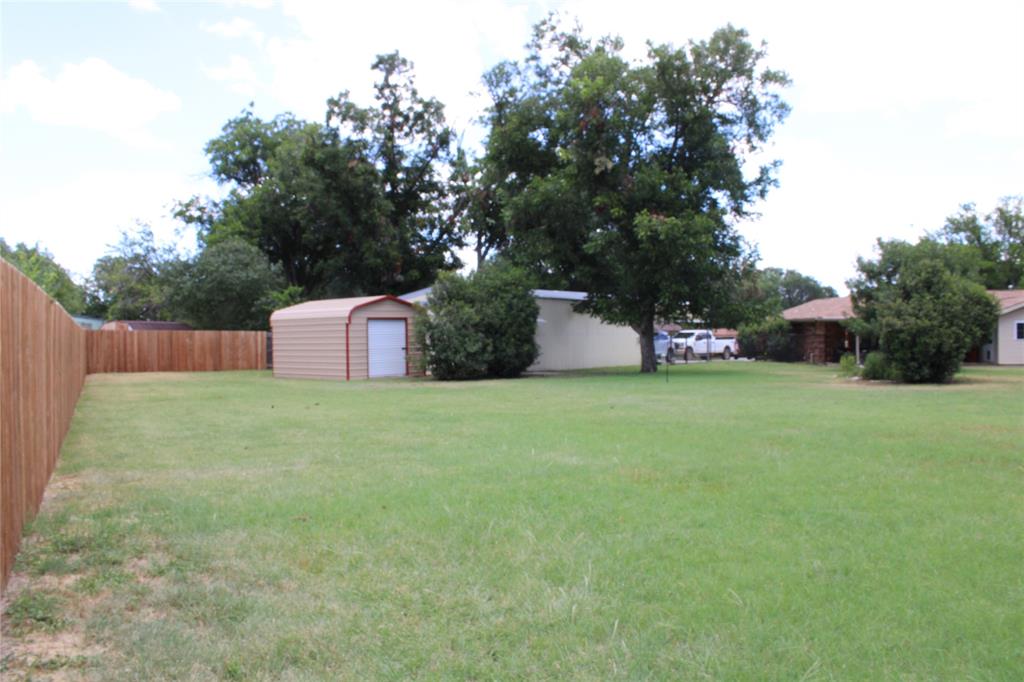 208 Park Dr Property Photo 39