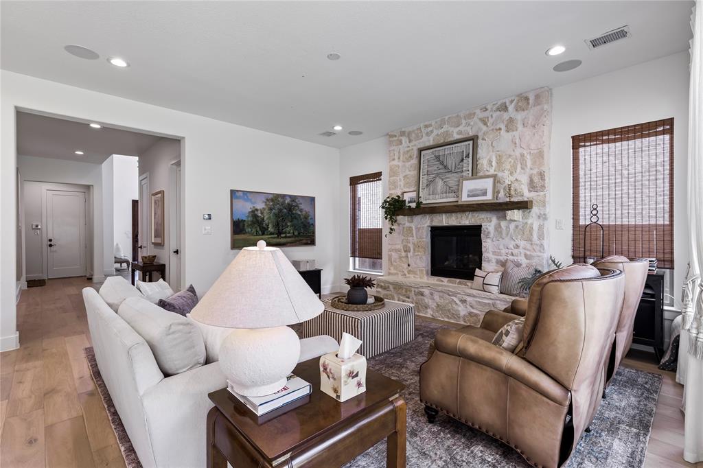 4840 Cumberland Circle Property Photo 5