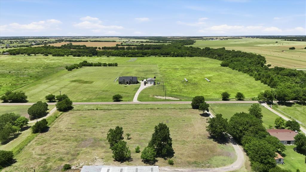 611 Johnston Road Property Photo 16