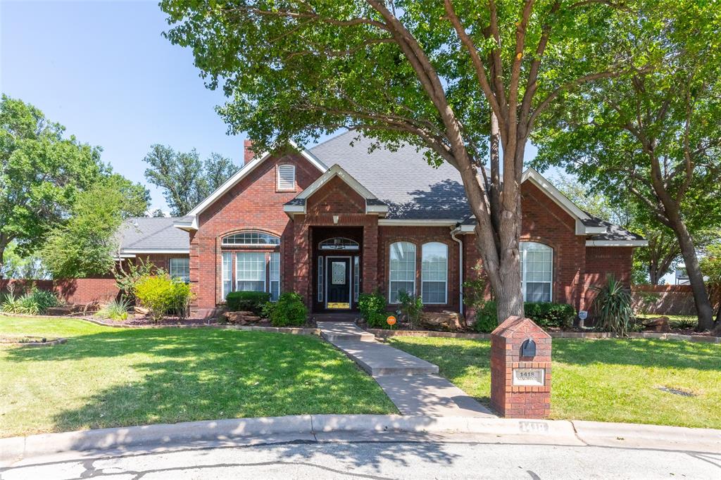 1418 Kingwood Circle Property Photo 1